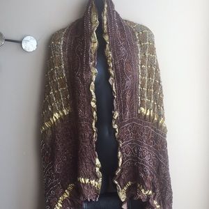 Beautiful crushed silk scarf.